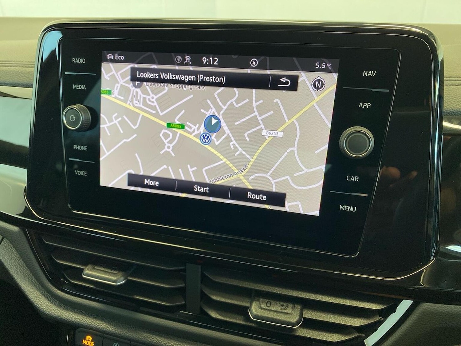 Used Volkswagen T-Roc 2023 for sale - 76699514: Photo 24