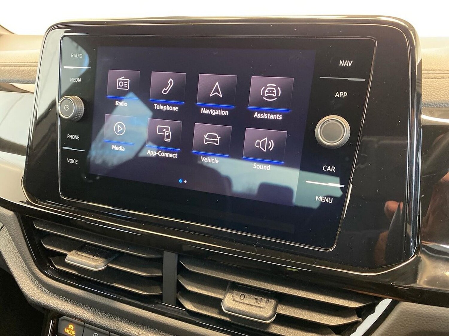 Used Volkswagen T-Roc 2023 for sale - 76699514: Photo 25