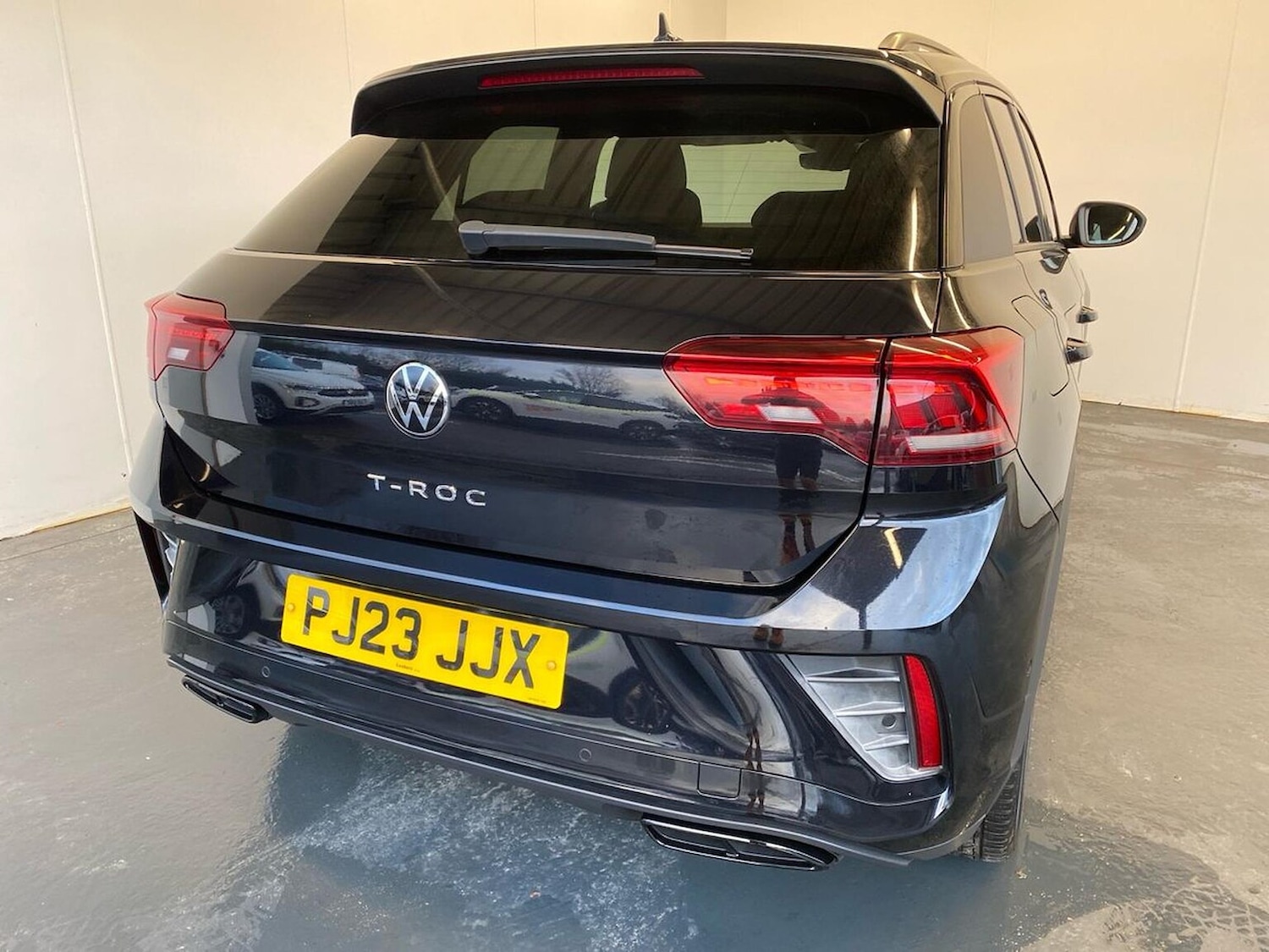 Used Volkswagen T-Roc 2023 for sale - 76699514: Photo 35