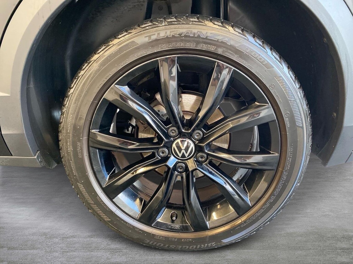 Used Volkswagen T-Roc 2023 for sale - 76699514: Photo 6