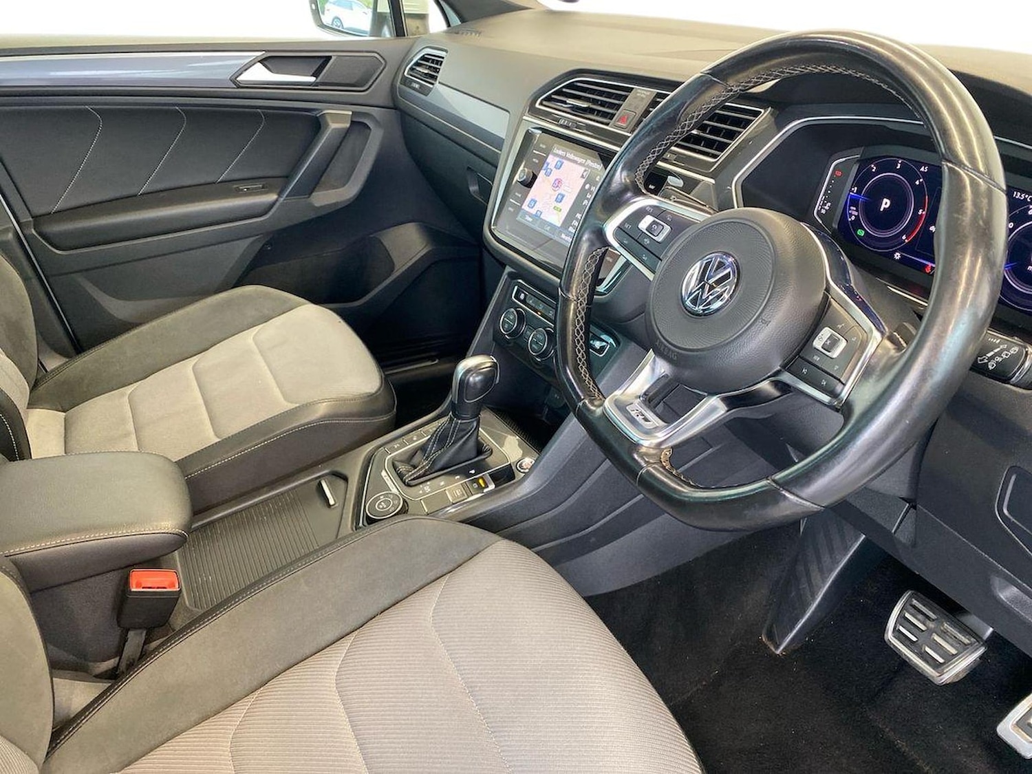 Used Volkswagen Tiguan 2019 for sale - 76275176: Photo 15