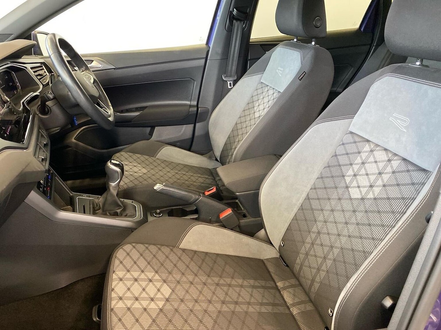 Used Volkswagen Polo 2022 for sale - 76681774: Photo 40