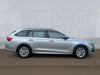 Used Skoda Octavia 2024 for sale - 76203810: Photo