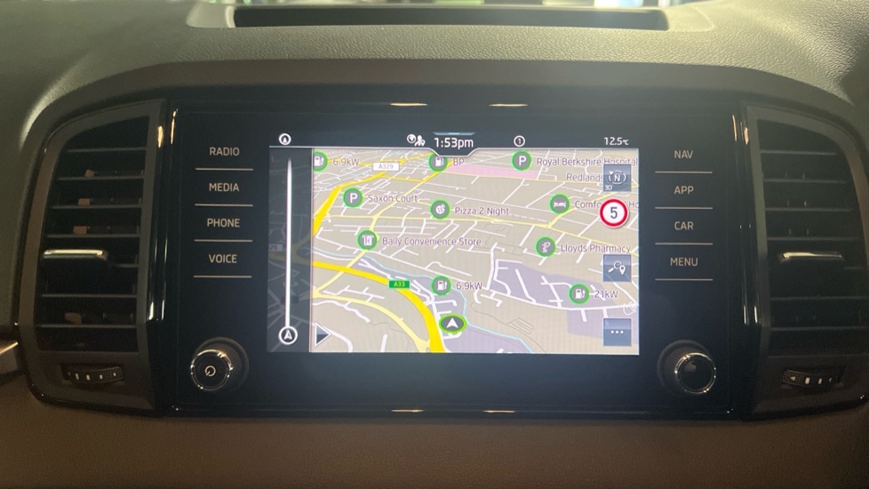 Used Skoda Karoq 2025 for sale - 76868325: Photo 27