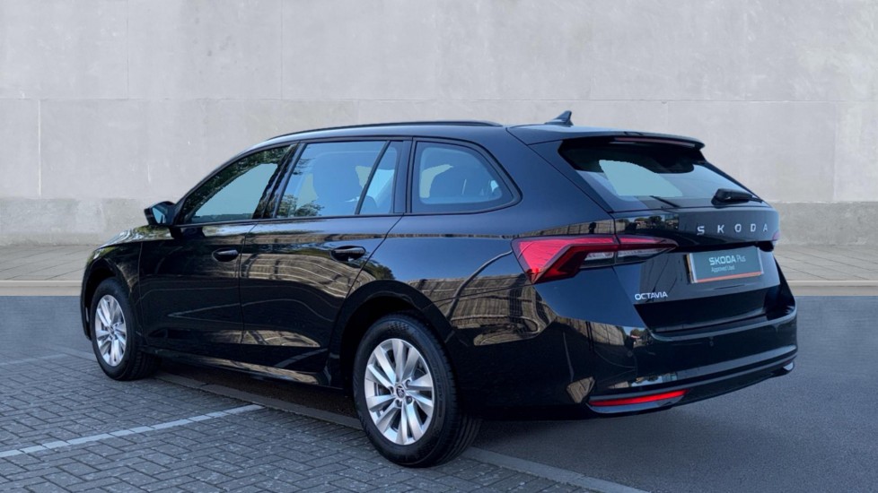 Used Skoda Octavia 2024 for sale - 75929799: Photo 3