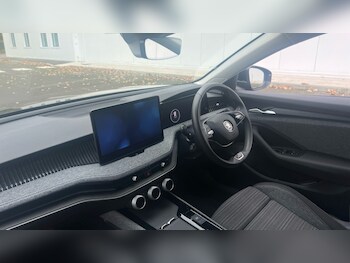 Used Skoda Superb 2024 for sale - 76428039: Photo