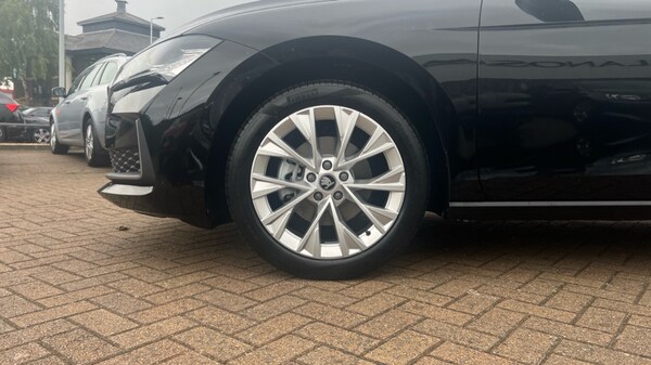 Used Skoda Superb 2025 for sale - 75467860: Photo 17