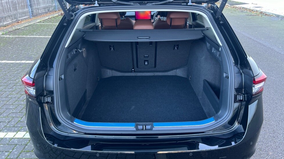 Used Skoda Superb 2025 for sale - 76868395: Photo 16