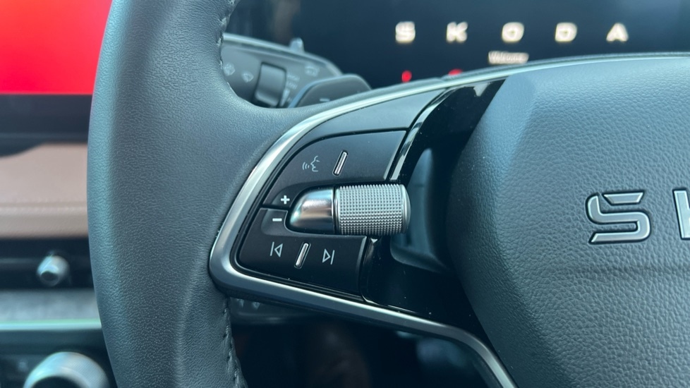 Used Skoda Superb 2025 for sale - 76868395: Photo 43