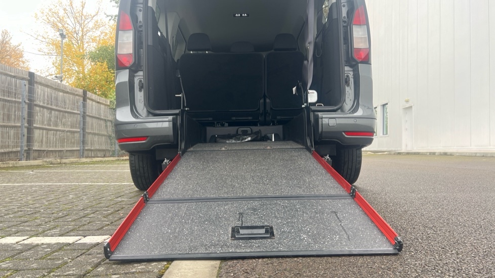 Used Ford Tourneo Connect 2023 for sale - 76959962: Photo 38