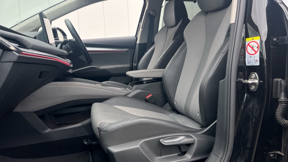 Used Skoda Enyaq 2024 for sale - 76873498: Photo 28