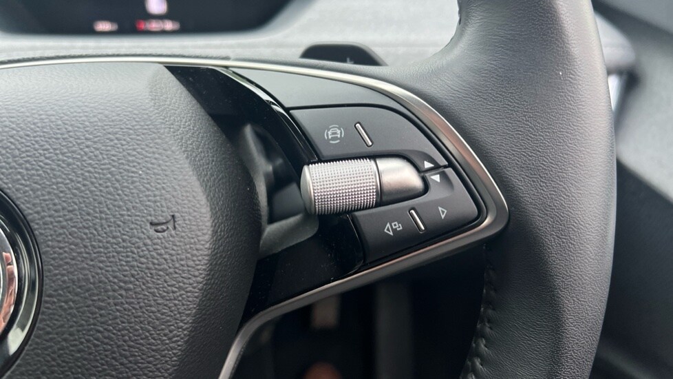 Used Skoda Enyaq 2024 for sale - 76873498: Photo 41