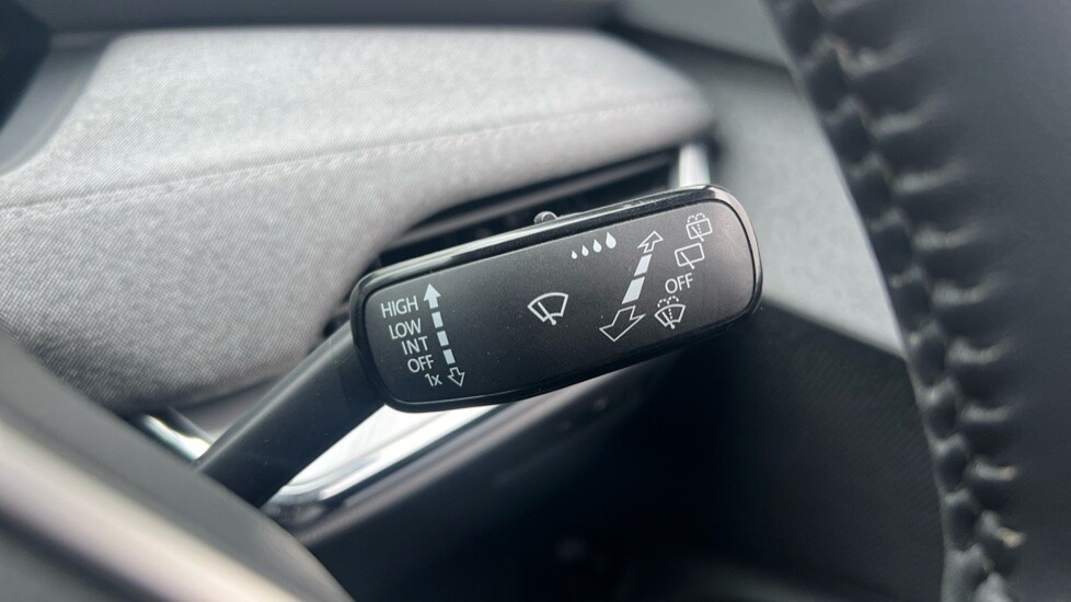 Used Skoda Enyaq 2024 for sale - 76873498: Photo 49