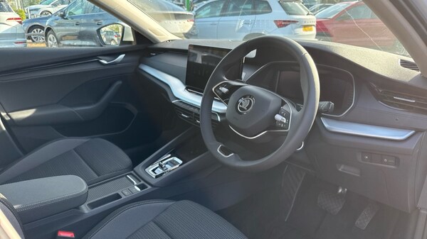Used Skoda Octavia 2024 for sale - 75771432: Photo 9