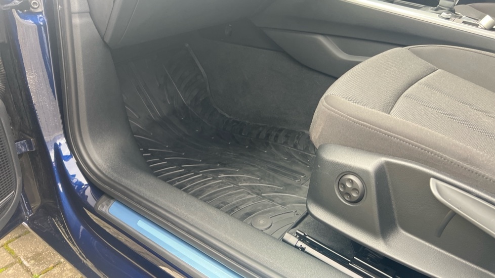 Used Audi A4 2021 for sale - 77060626: Photo 37