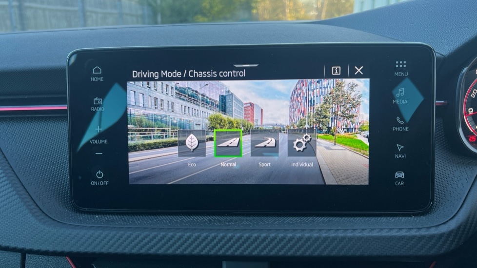 Used Skoda Kamiq 2025 for sale - 76660886: Photo 40