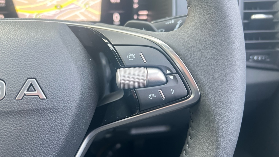 Used Skoda Karoq 2025 for sale - 76873579: Photo 34