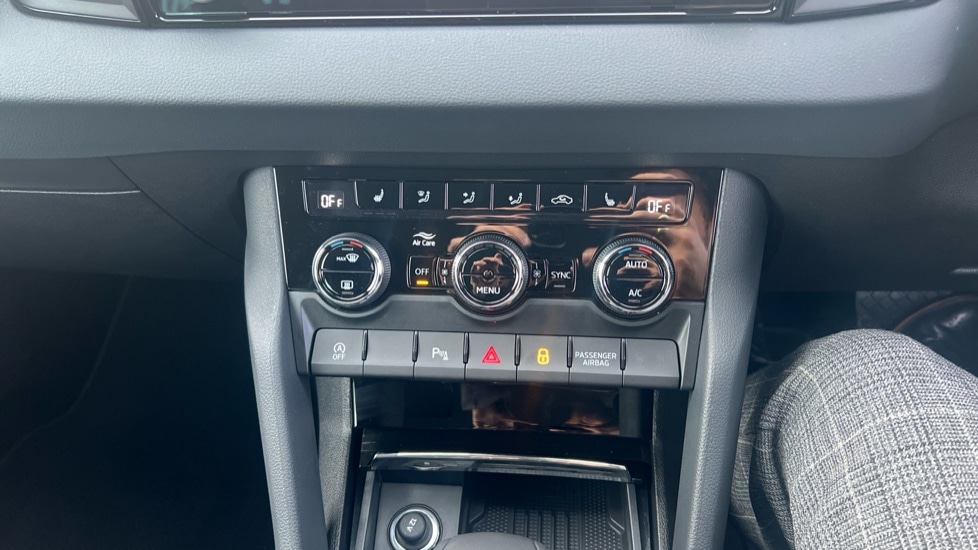 Used Skoda Karoq 2025 for sale - 76873579: Photo 40