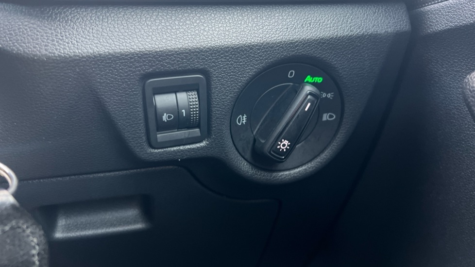 Used Skoda Kamiq 2023 for sale - 76872561: Photo 33