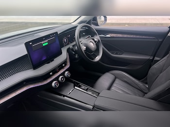 Used Skoda Superb 2024 for sale - 76265485: Photo