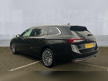 Used Skoda Superb 2024 for sale - 76265485: Photo