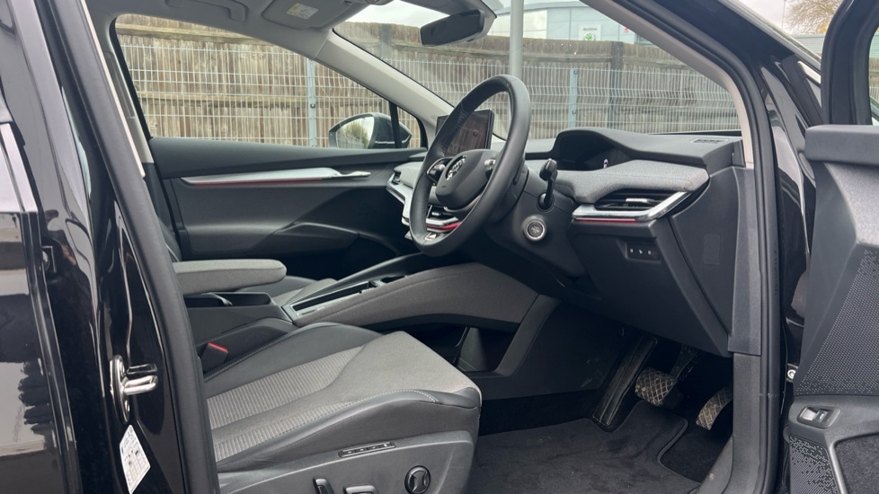 Used Skoda Enyaq 2024 for sale - 76479746: Photo 26