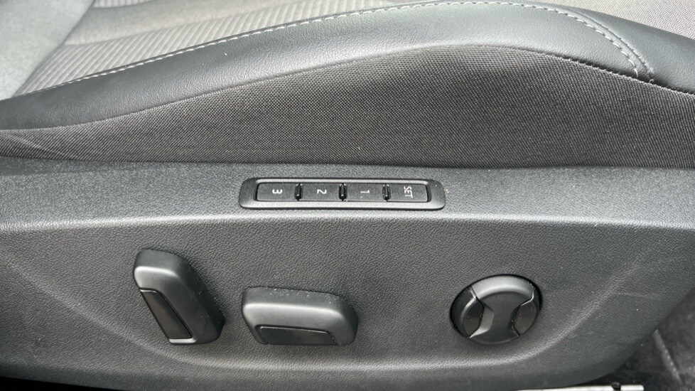 Used Skoda Enyaq 2024 for sale - 76479746: Photo 36