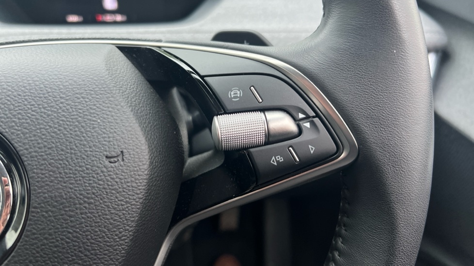 Used Skoda Enyaq 2024 for sale - 76479746: Photo 41