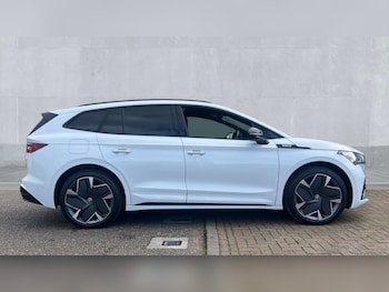 Used Skoda Enyaq 2025 for sale - 76350793: Photo