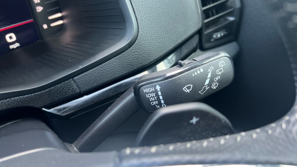 Used Skoda Karoq 2023 for sale - 76873292: Photo 35