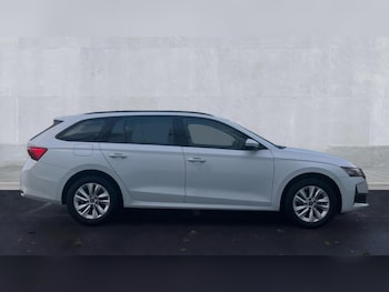 Used Skoda Octavia 2025 for sale - 76745349: Photo