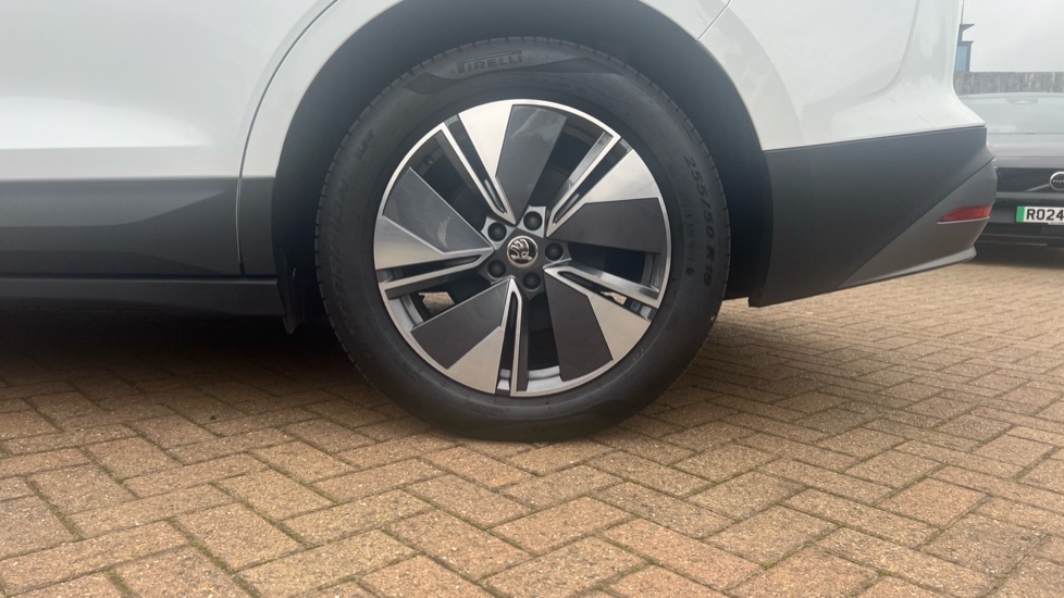 Used Skoda Enyaq 2024 for sale - 76871357: Photo 18