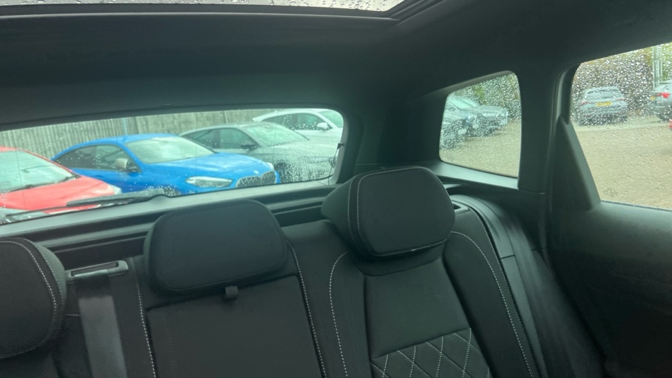 Used Skoda Karoq 2025 for sale - 76062286: Photo 14