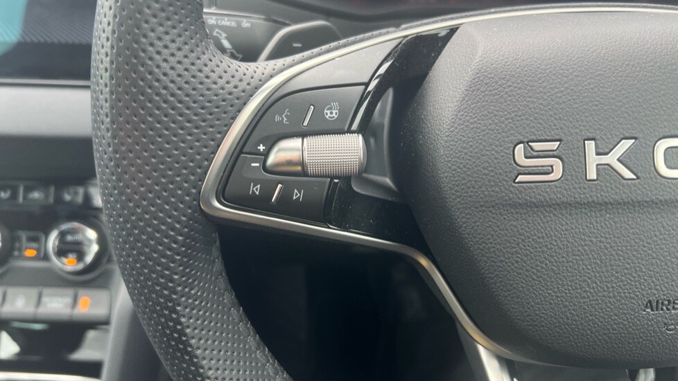 Used Skoda Karoq 2025 for sale - 76062286: Photo 23