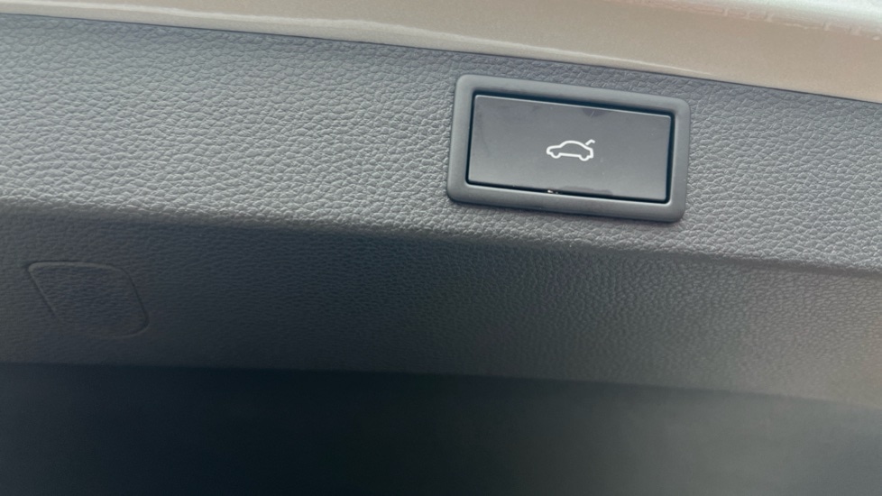 Used Skoda Karoq 2025 for sale - 76062286: Photo 30
