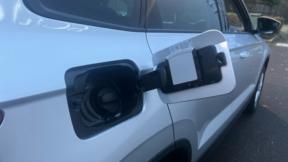 Used Skoda Karoq 2024 for sale - 76874327: Photo 29