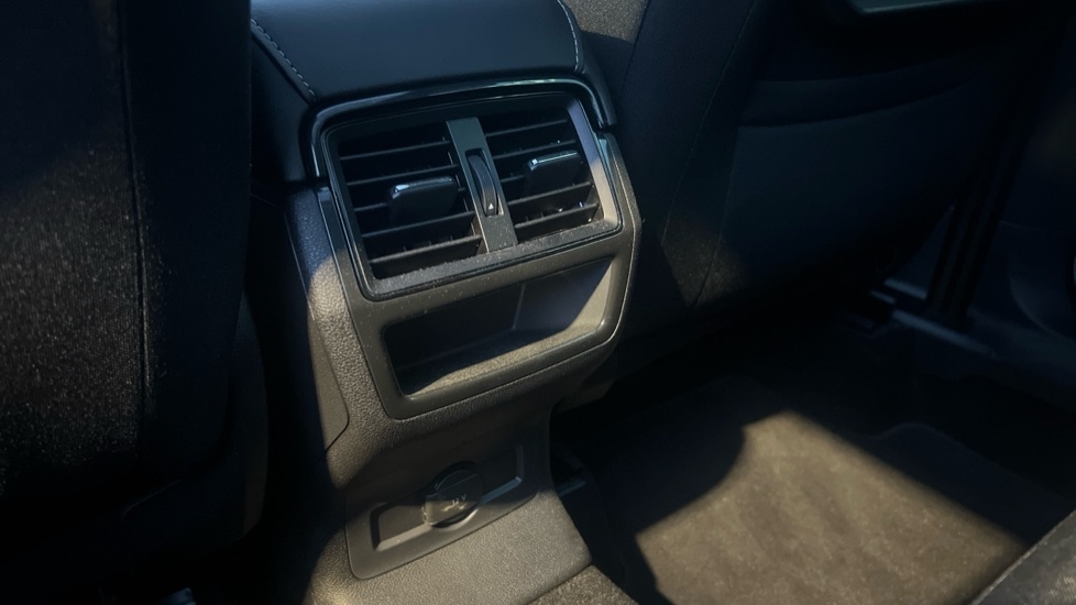 Used Skoda Karoq 2024 for sale - 76874327: Photo 30