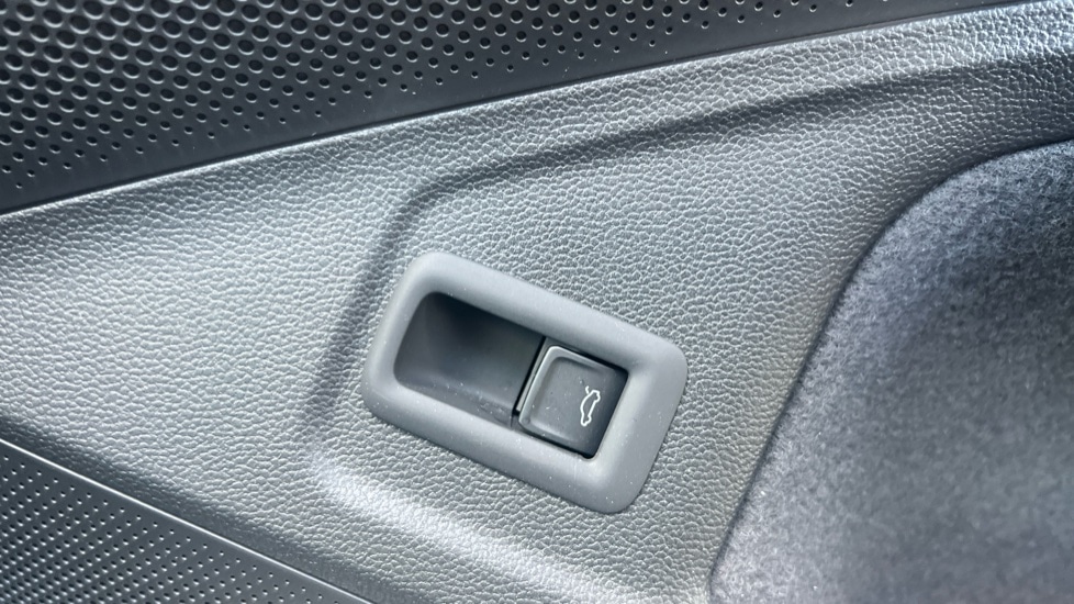 Used Skoda Superb 2025 for sale - 76869305: Photo 39