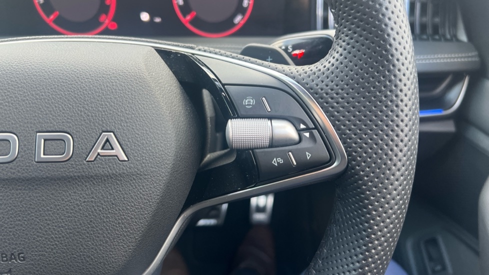 Used Skoda Superb 2025 for sale - 76869305: Photo 45