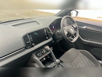 Used Skoda Karoq 2024 for sale - 76507412: Photo