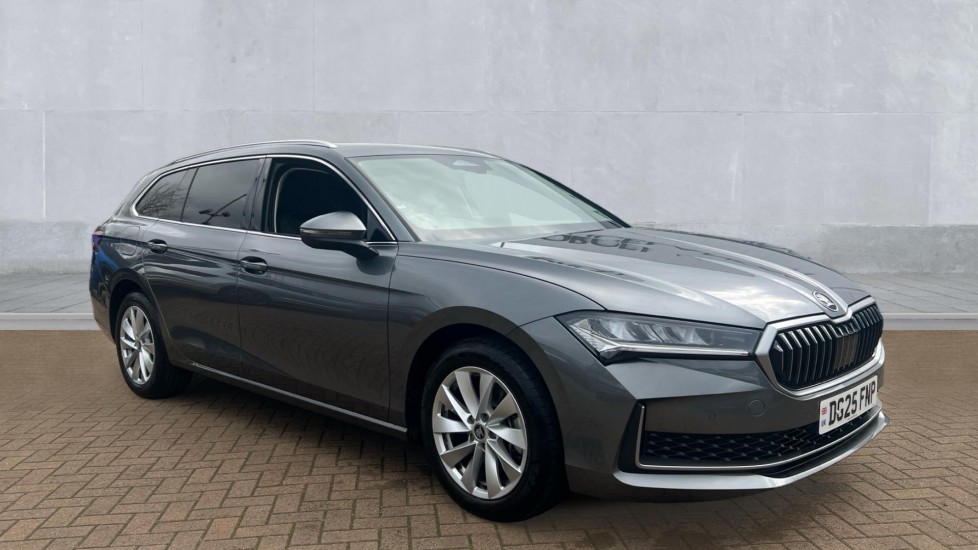 Used Skoda Superb 2025 for sale - 76870230: Photo 1