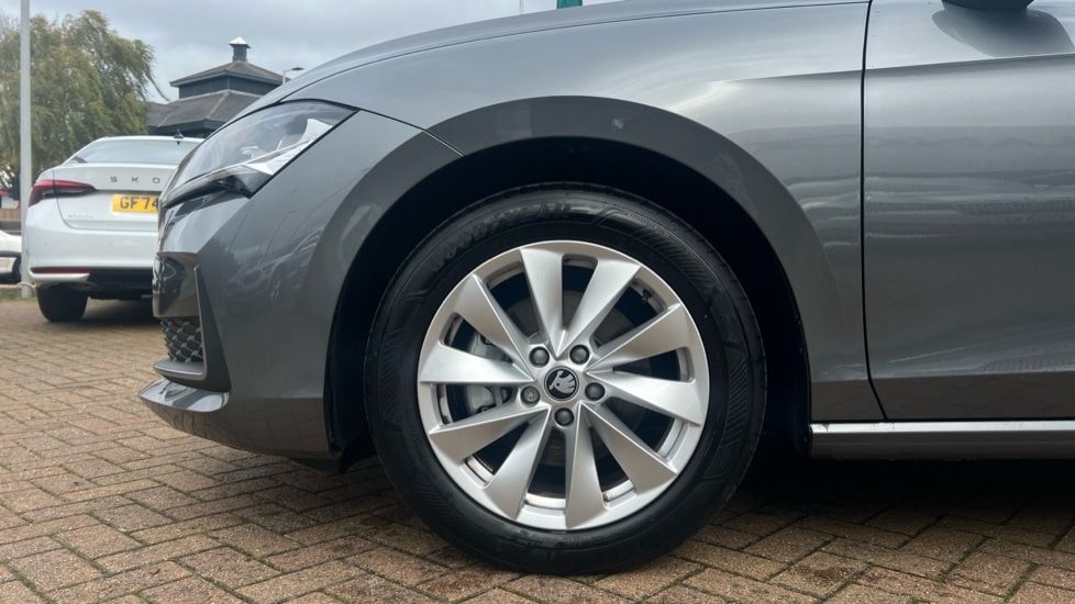 Used Skoda Superb 2025 for sale - 76870230: Photo 19