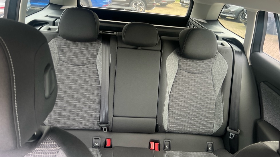 Used Skoda Superb 2025 for sale - 76870230: Photo 38