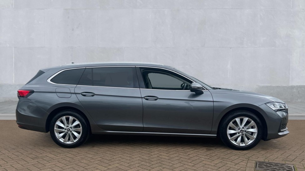 Used Skoda Superb 2025 for sale - 76870230: Photo 4