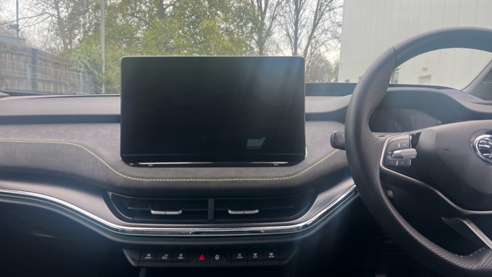 Used Skoda Enyaq 2025 for sale - 76874851: Photo 13