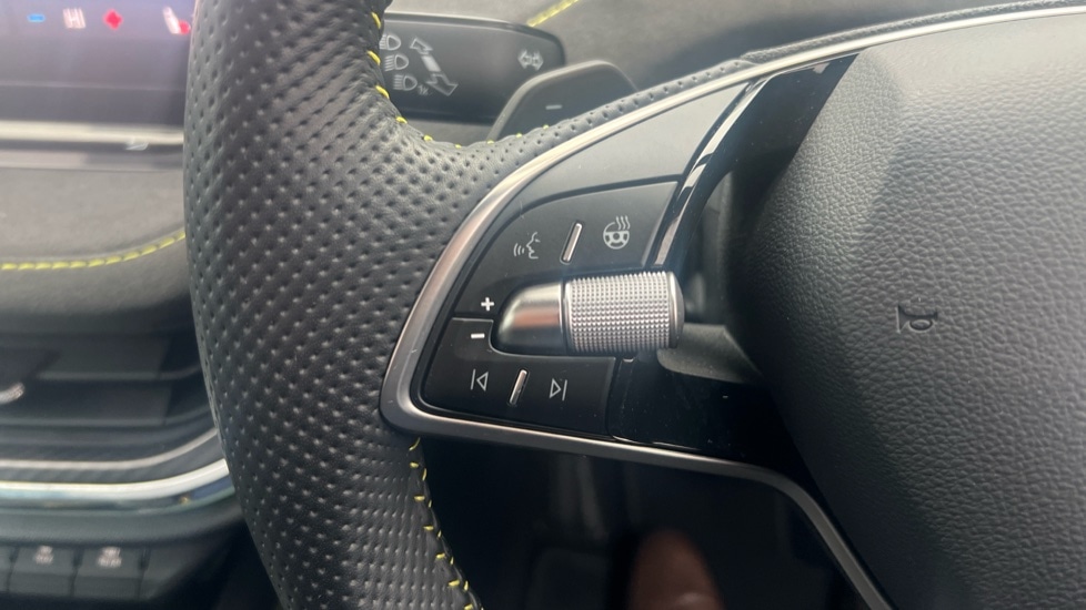 Used Skoda Enyaq 2025 for sale - 76874851: Photo 57