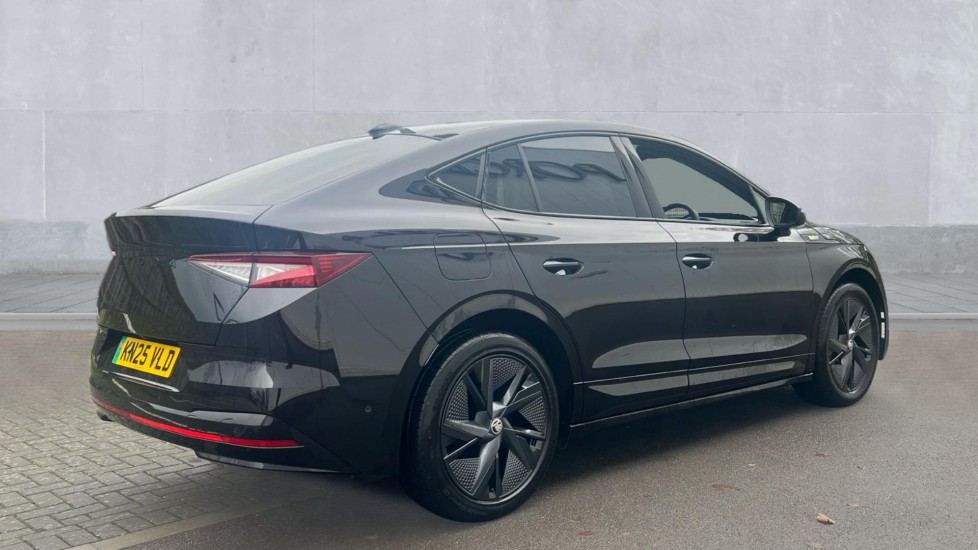 Used Skoda Enyaq 2025 for sale - 76874851: Photo 8