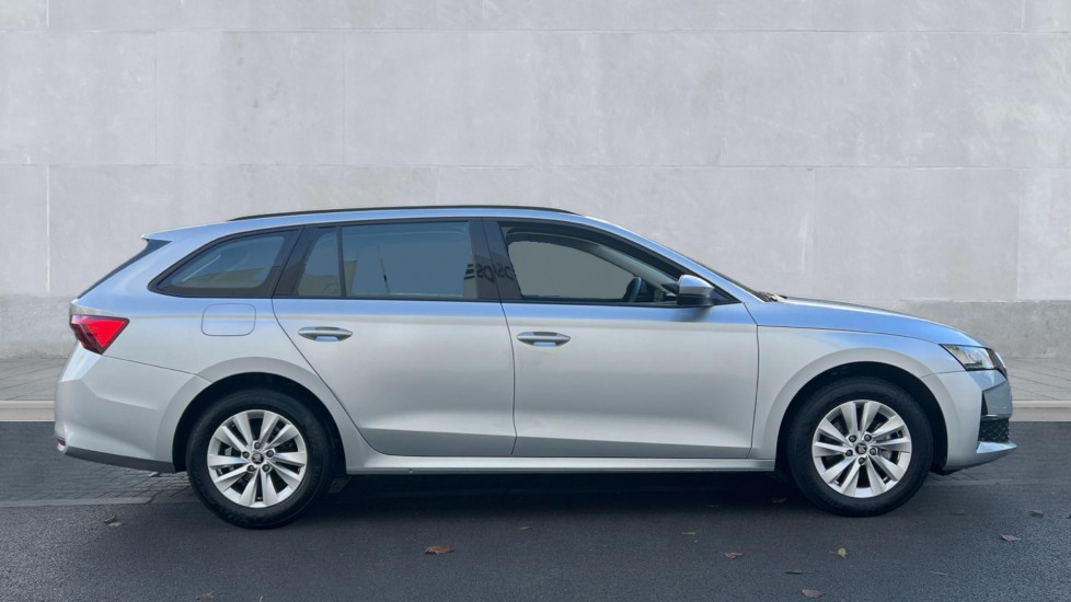 Used Skoda Octavia 2025 for sale - 76745170: Photo 4