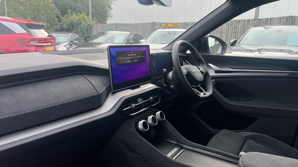 Used Skoda Kodiaq 2025 for sale - 76869735: Photo 2