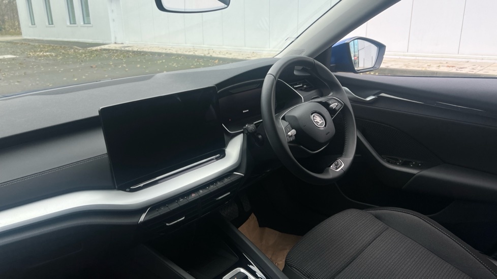 Used Skoda Octavia 2025 for sale - 76868624: Photo 2